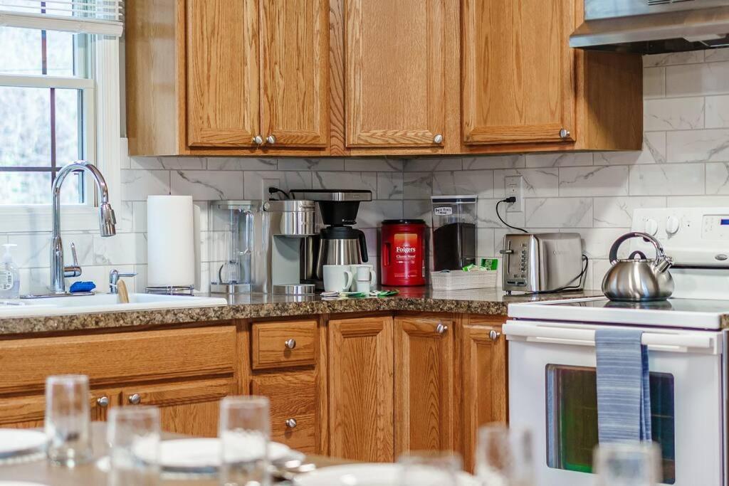 Villa Mountain Views, Hot Tub, Firepit, Dog Friendly, Ev Connector Stanley Esterno foto