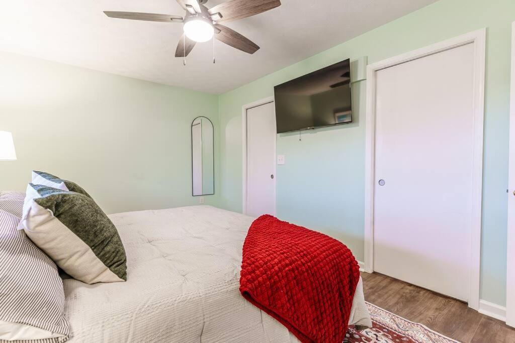 Villa Mountain Views, Hot Tub, Firepit, Dog Friendly, Ev Connector Stanley Esterno foto